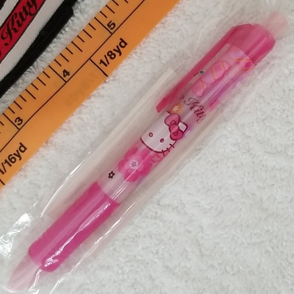 Hello Kitty Lovers LOVE HK Writing Supplies! - Picture 2 of 3